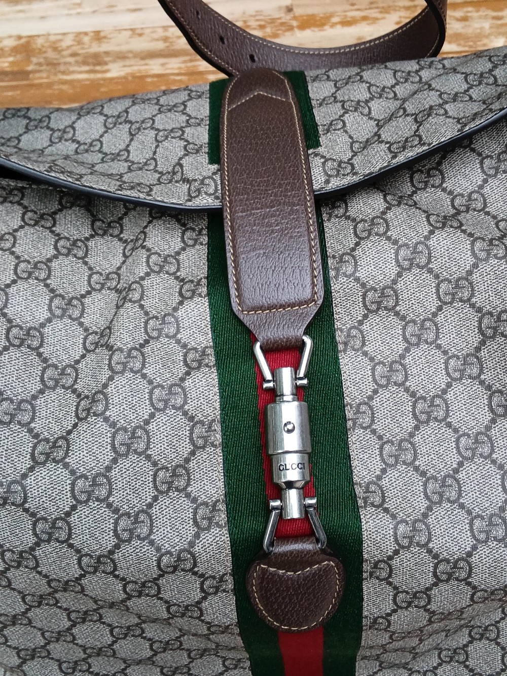 Gucci Beige/Gray Monogram Travel Tote with Green & Red Web Stripe - COA INCLUDED - Picture 13 of 16